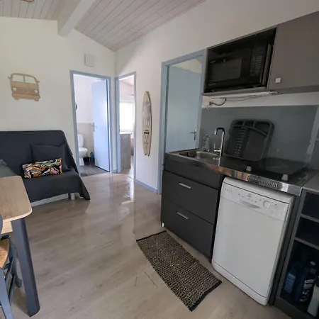 Semesterbostad Maisonnette Chez Laurette